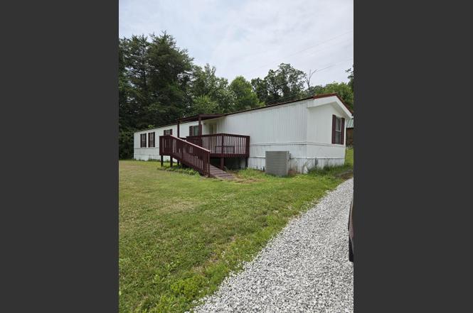 2174 Lambert Rd
