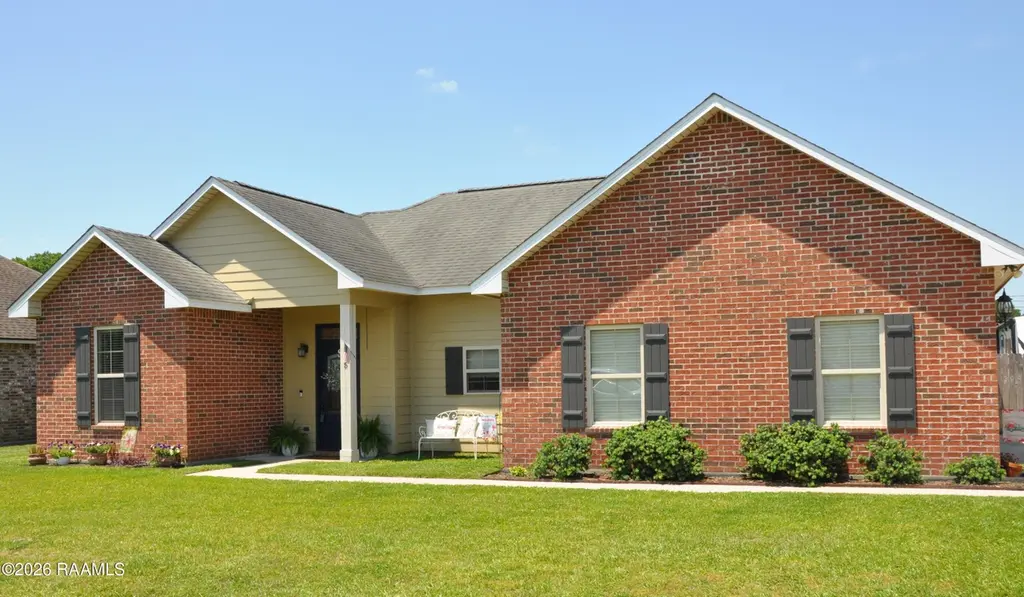 105 Sawtooth Rd