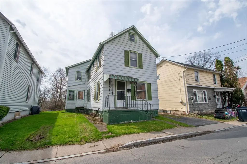 67 Angelo St