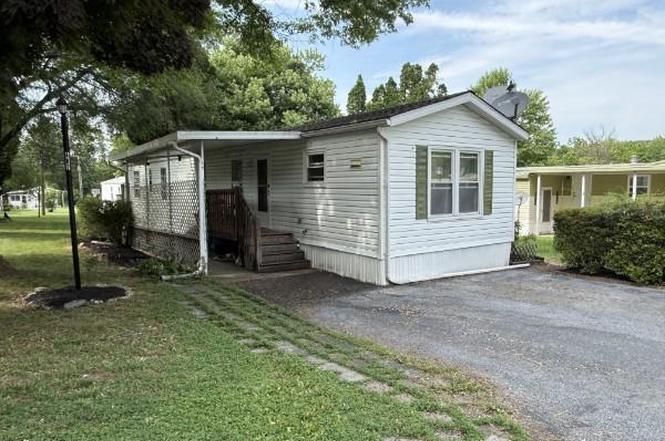 487 Capital Dr