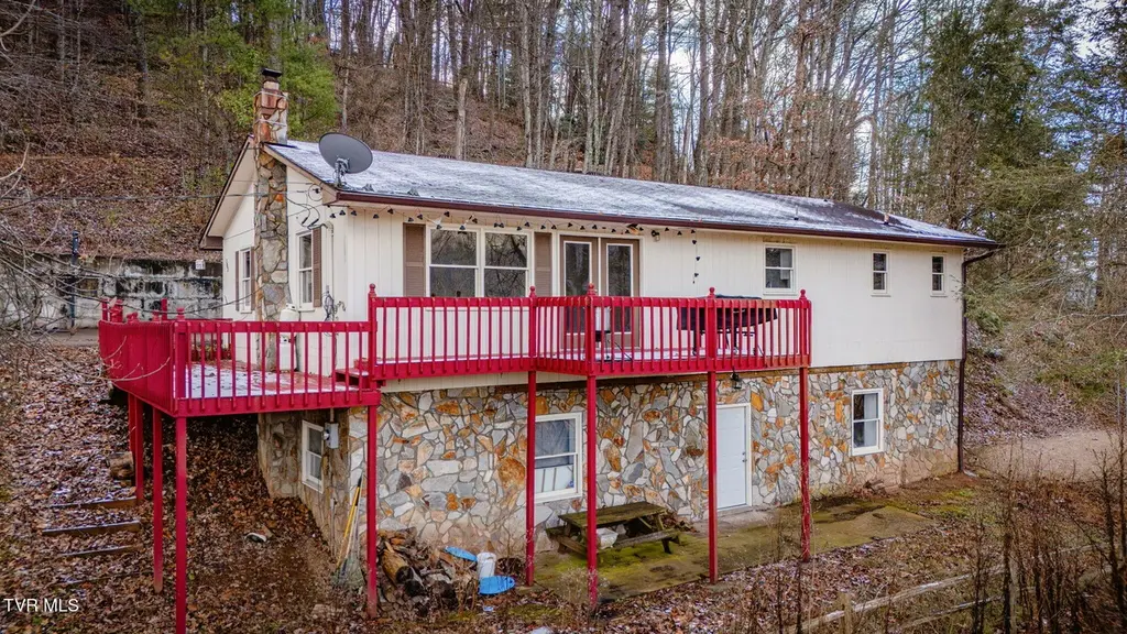 102 Brummett Rd