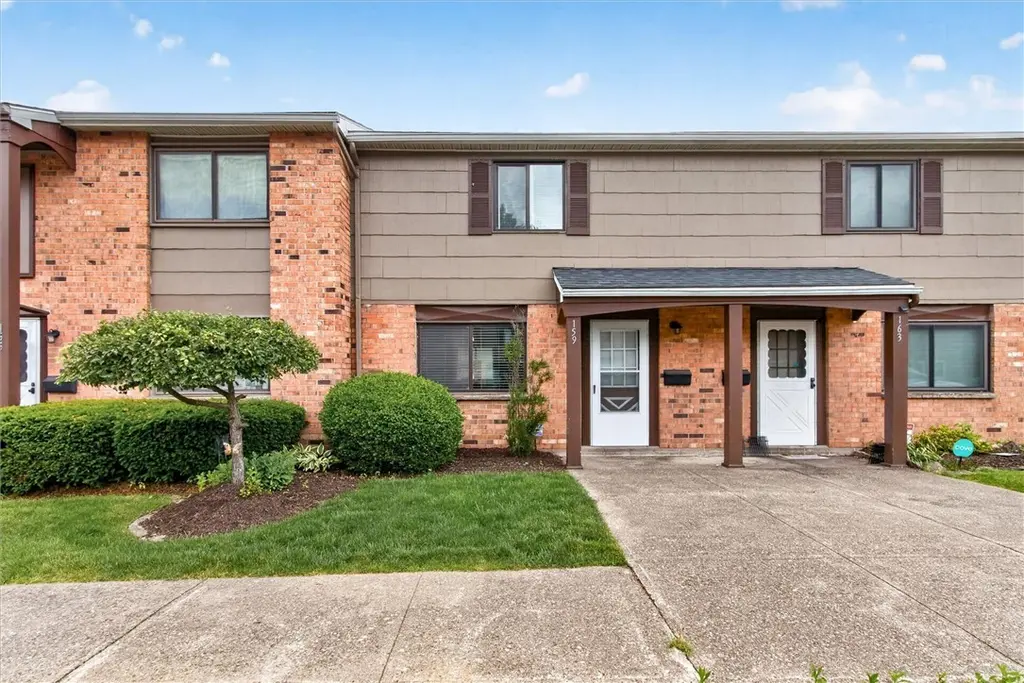 159 Autumn Chapel Way