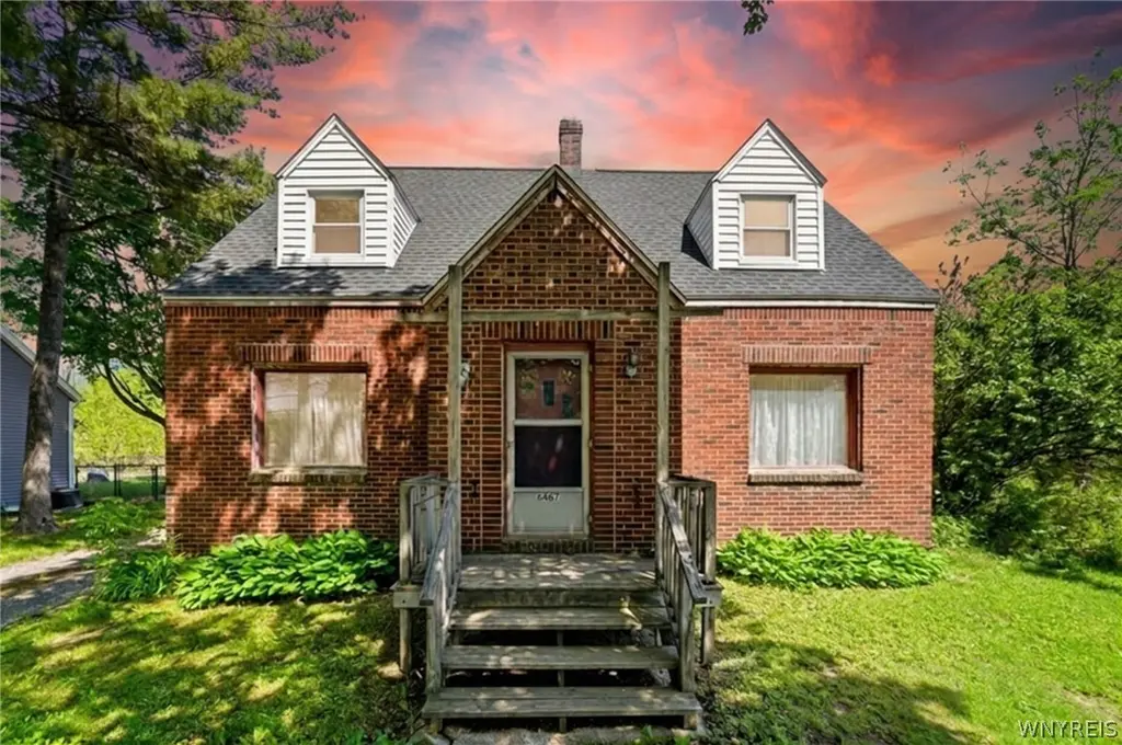 6467 Chestnut Ridge Rd