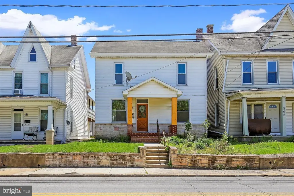 310 Orange St