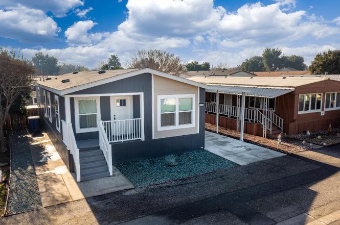 2307 Oakdale Rd #13