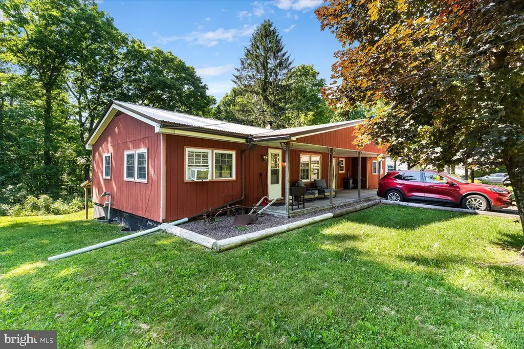 4249 Chestnut Ridge Rd
