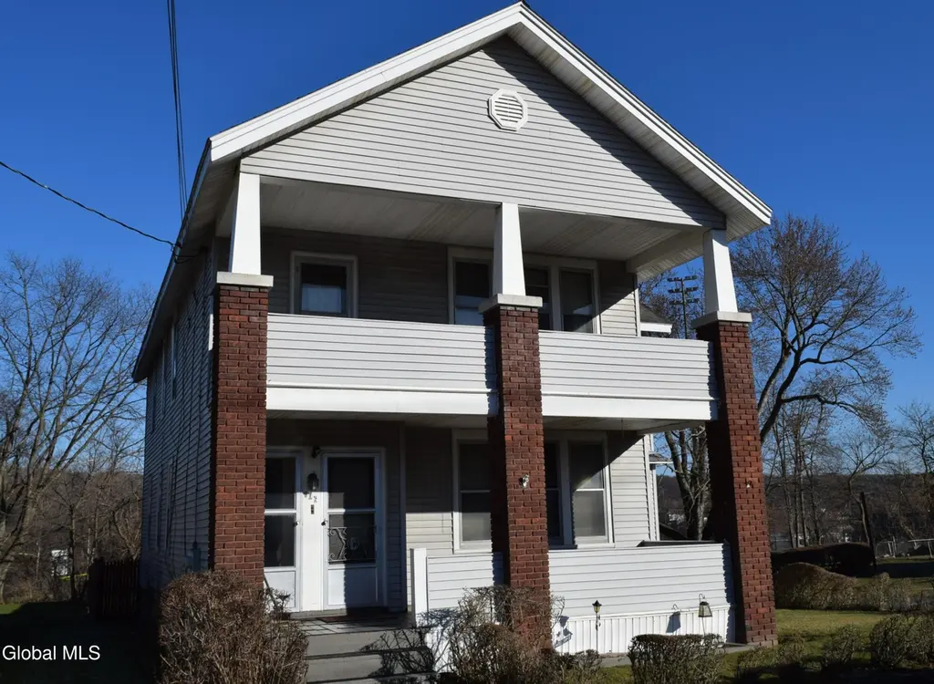 106 Continental Ave