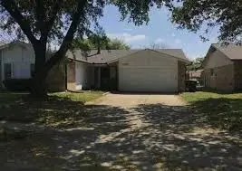 7209 W Cleburne Rd