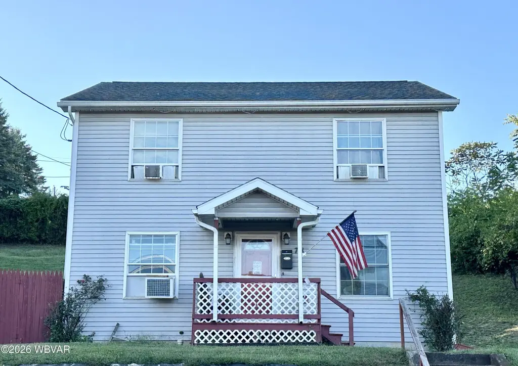 78 Montgomery St