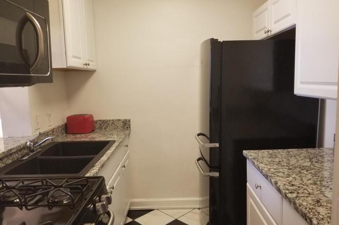 1121 Arlington Blvd #328