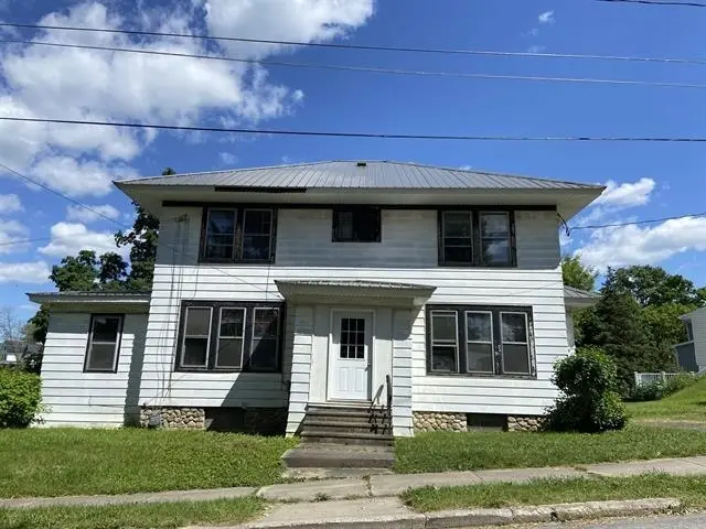 99 East Orvis St