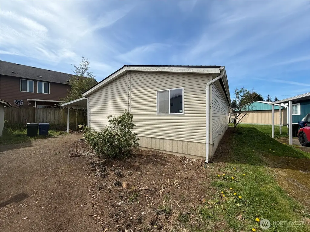 11901 55th Ave NE #21