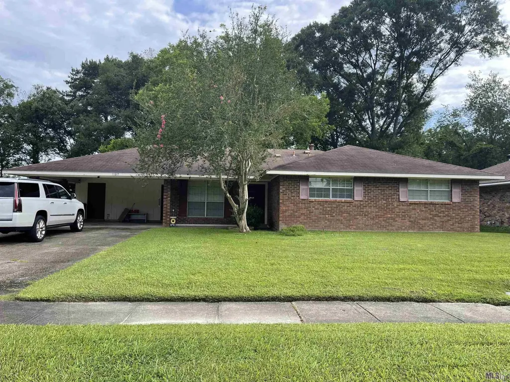 13317 Ouachita Ave