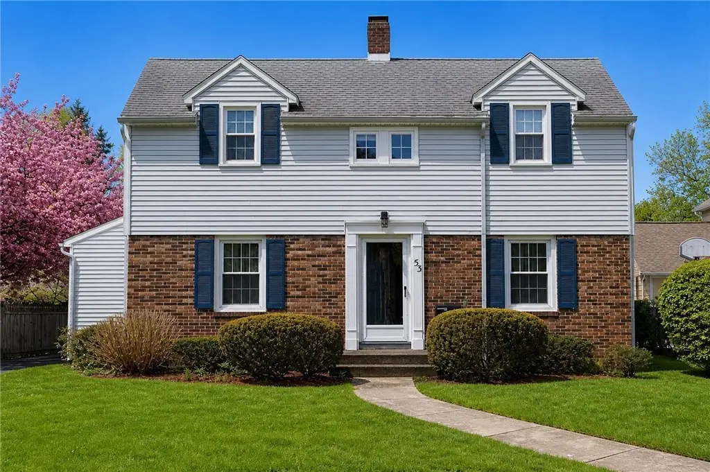 53 Dake Ave
