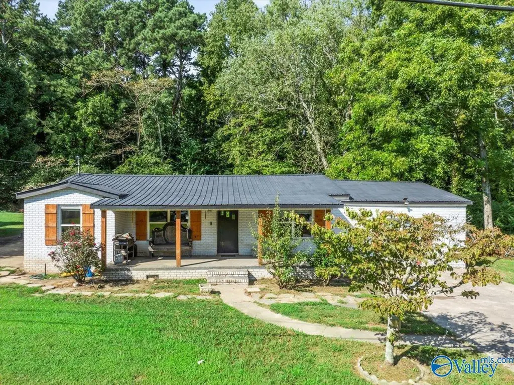 1107 Mcville Rd