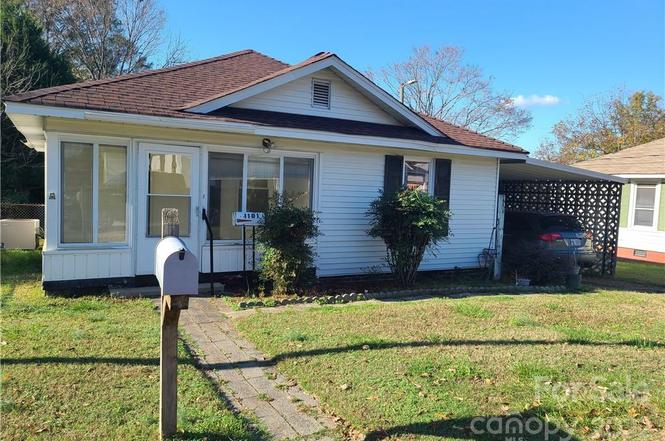 1101 Juniper Ave