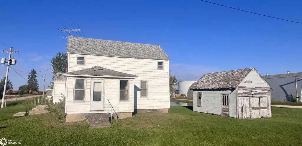 108 Buckeye Ave