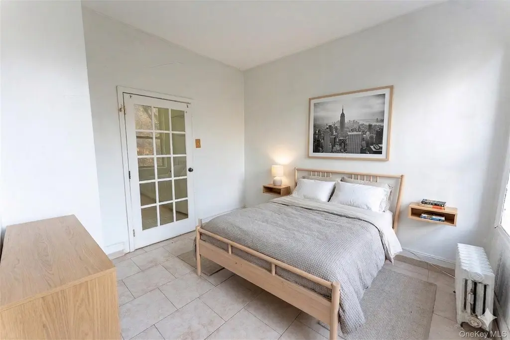529 E 12th St Unit C5