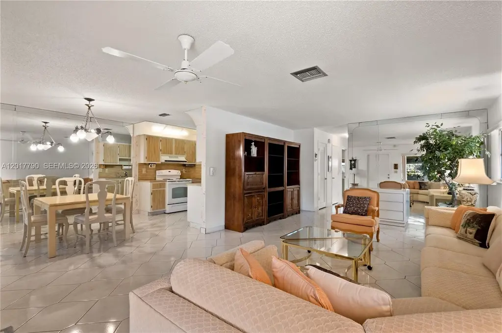 14576 Candy Way
