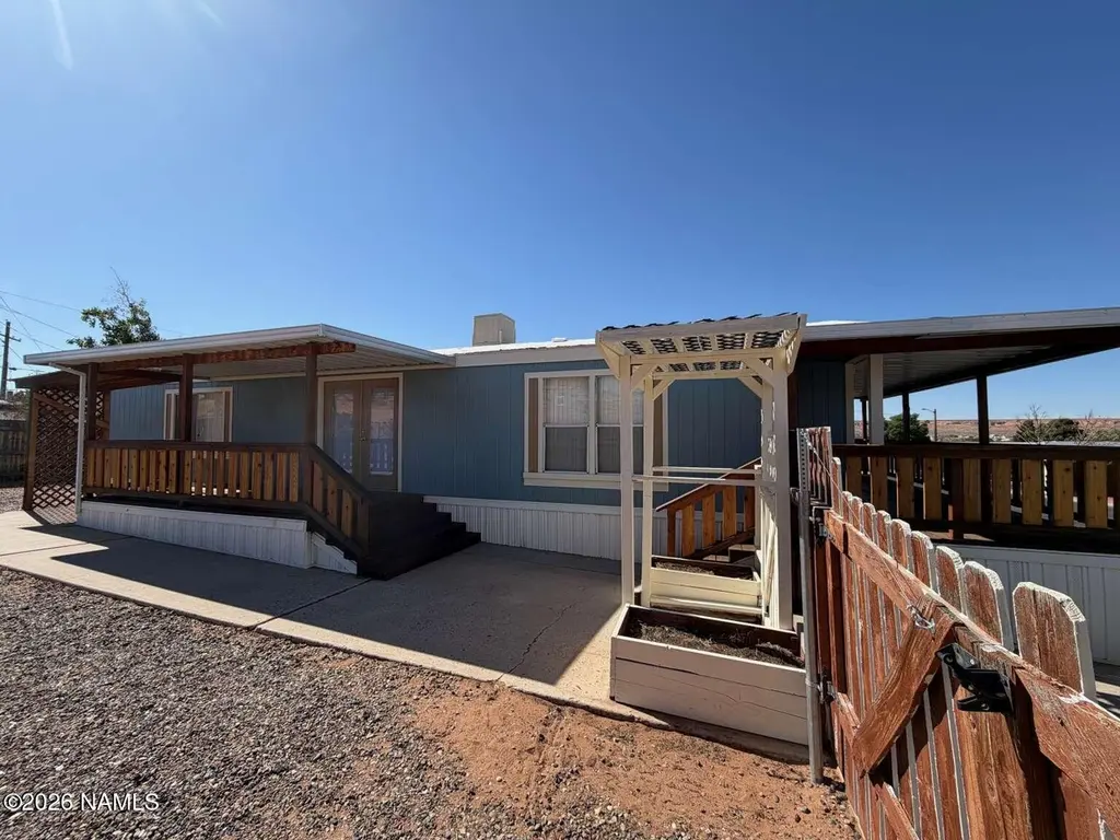 26 Cameron St #26