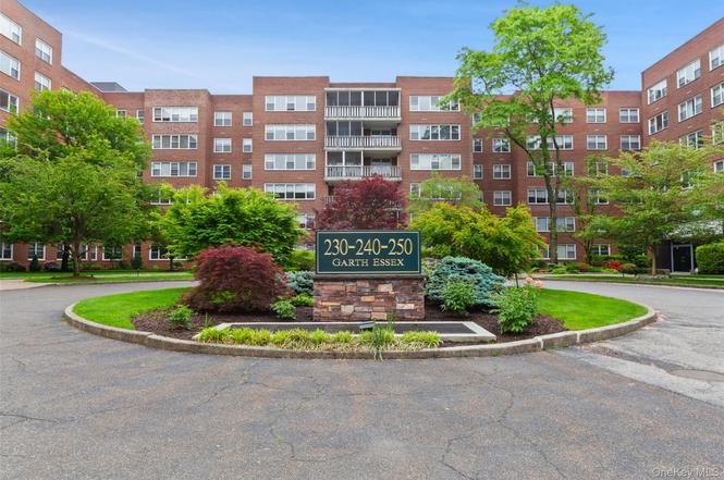 230 Garth Rd Unit 7B1