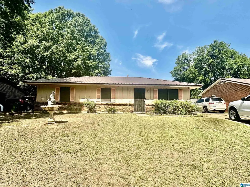 4334 Longleaf Dr