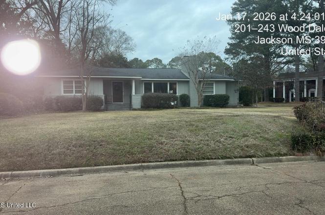 334 Wood Dale Dr