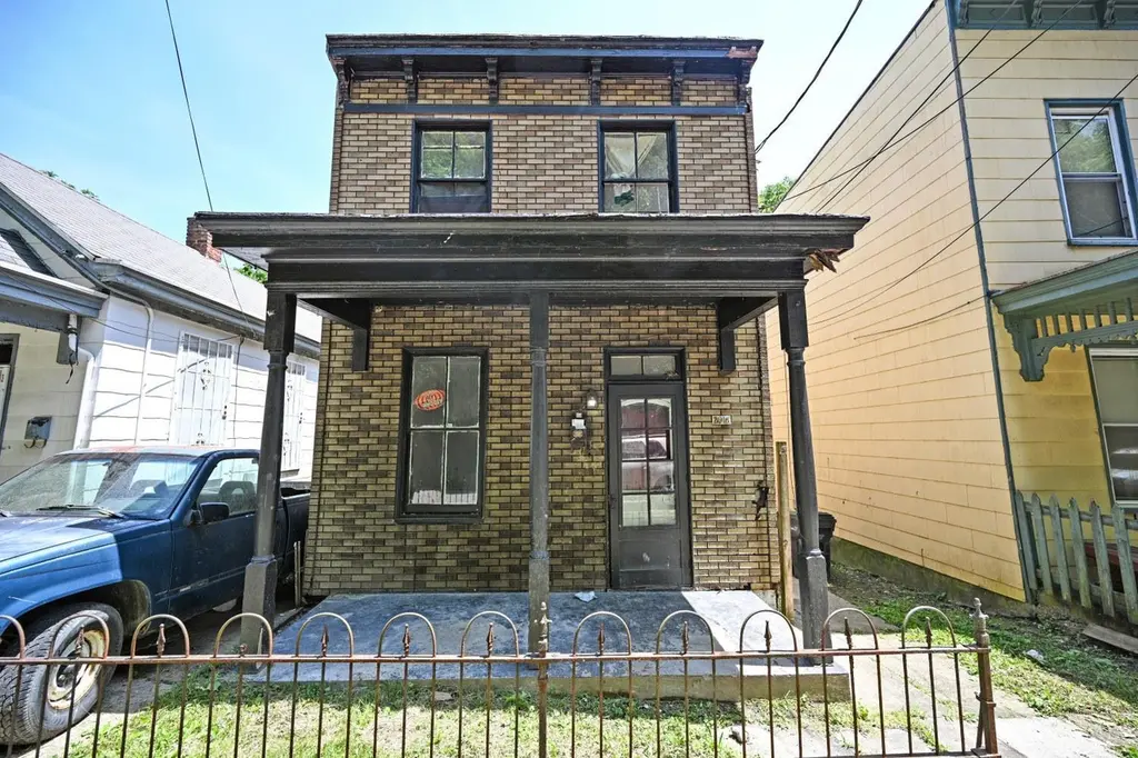 3918 Tappan Ave