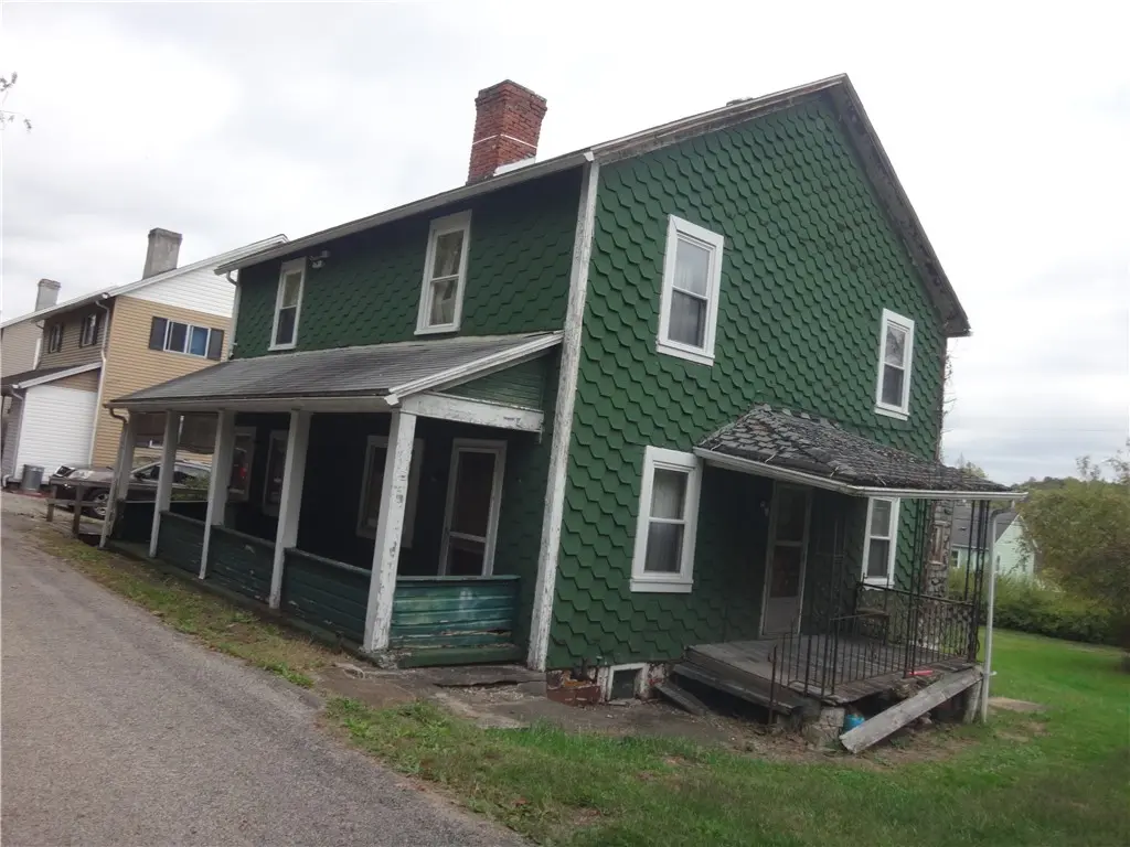 914 Coal St