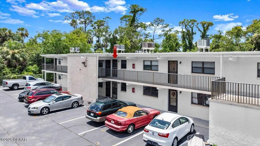 1508 Virginia Ave #206