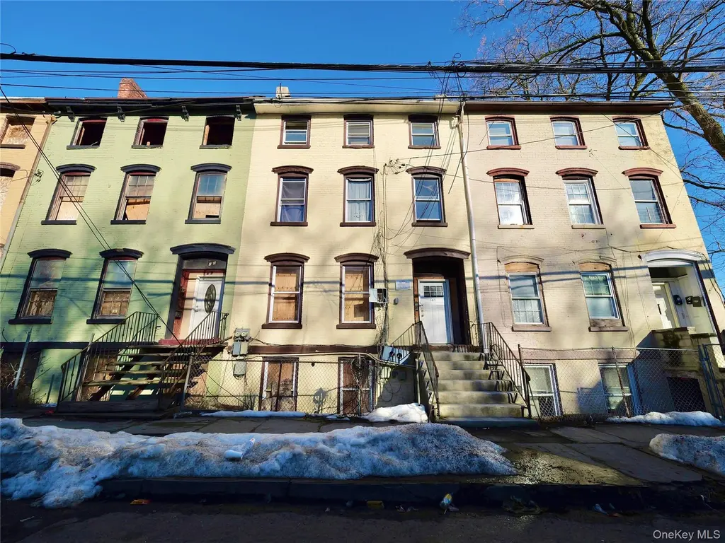 170 Chambers St