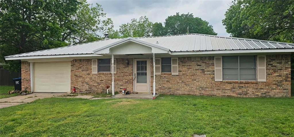 2509 E Ridgecrest