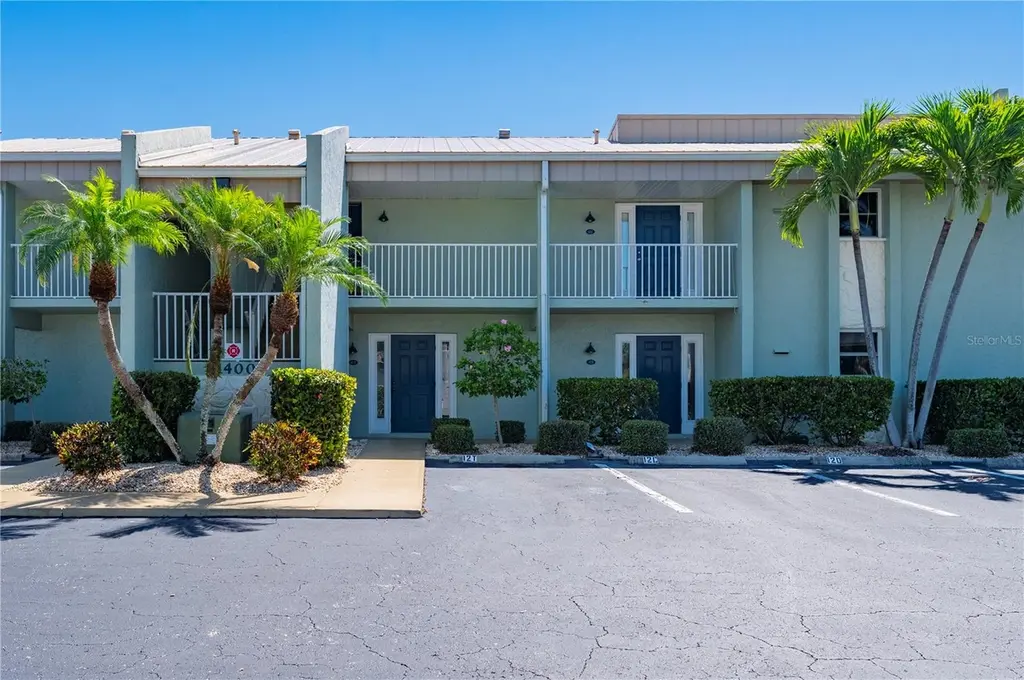 1400 Mineo Dr Unit 12T