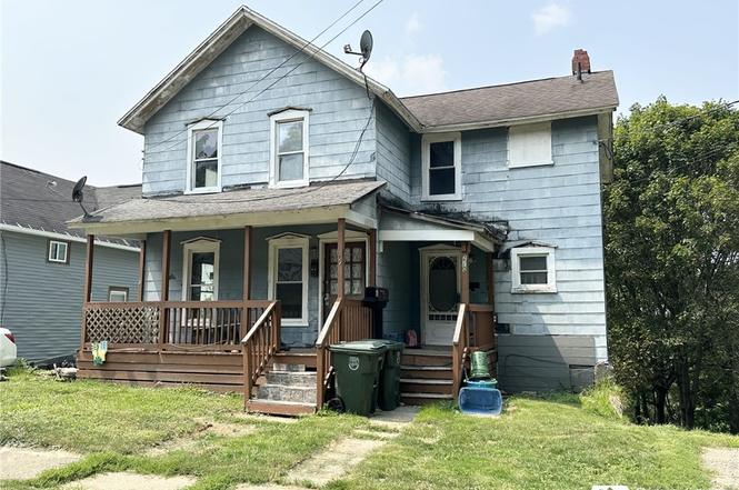 210 Tower St