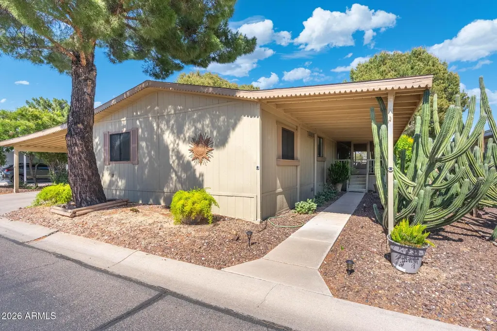 3901 E Pinnacle Peak RD 405 --