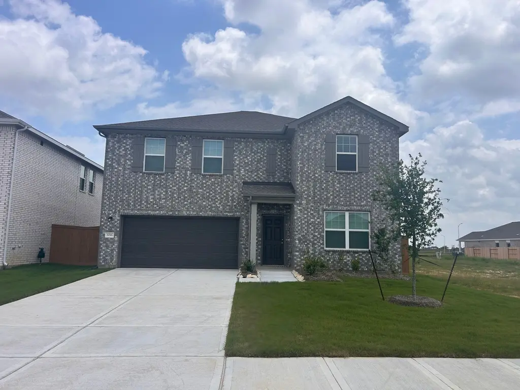 1016 Daybreak Dr