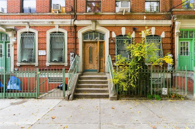1017 Faile St Unit 1017B