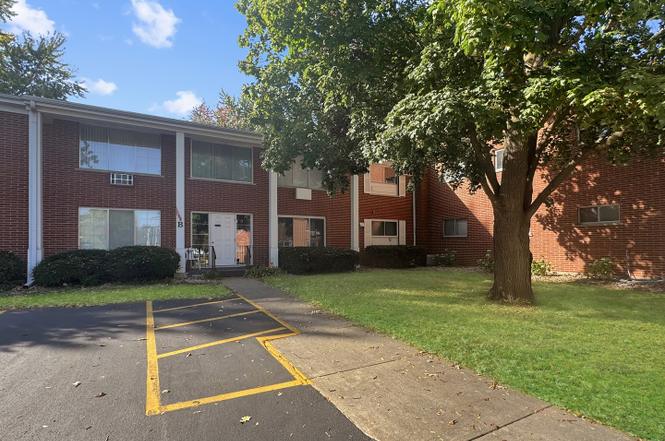 124 N Whistler Ave Unit B8