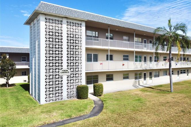 5725 12th Ave N Unit 201D
