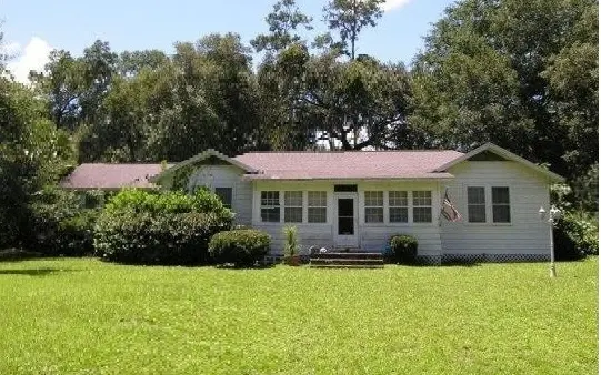 4500 SE 18th Ave