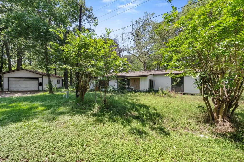 152 Lions Cir