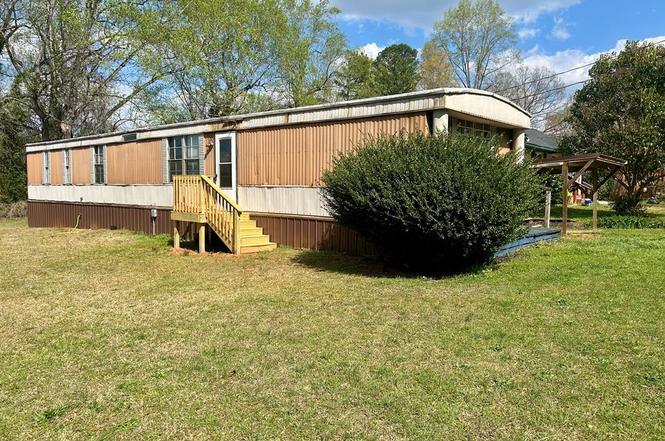 120 Crestmont Dr