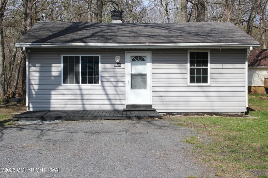 770 Rosewood Rd