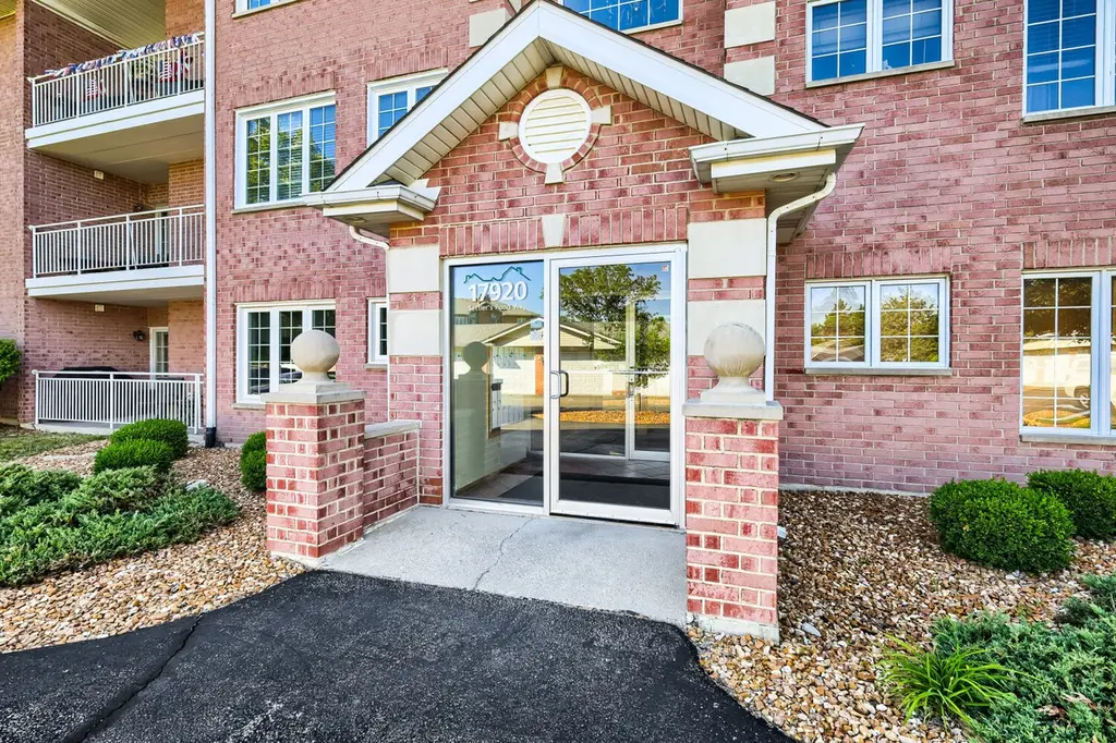 17920 Settlers Pond Way Unit 3A