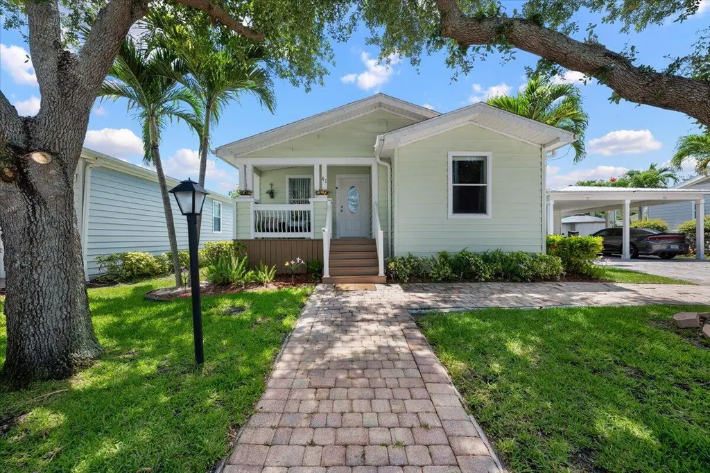2555 Pga Blvd #41