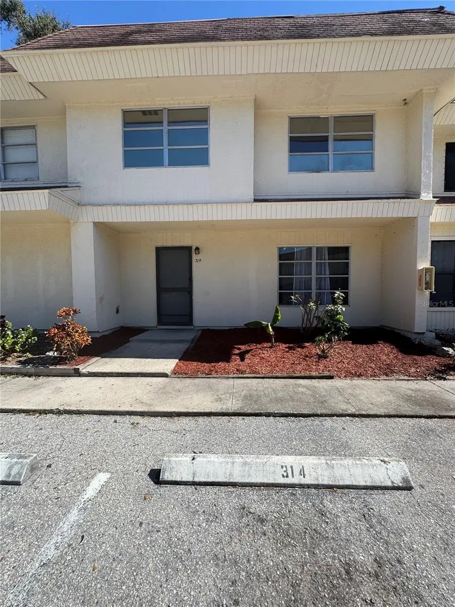 314 Barlow Ave #73
