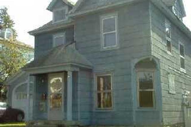 230 Crossman St