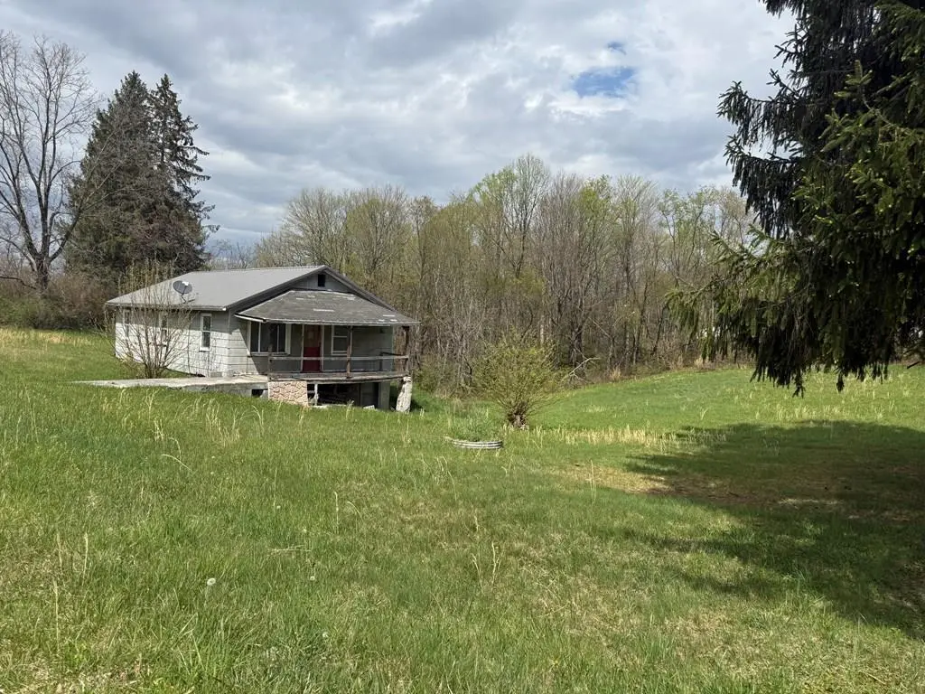 24 Ivydale Ln