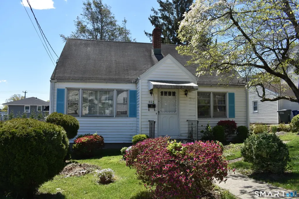 403 Clark St
