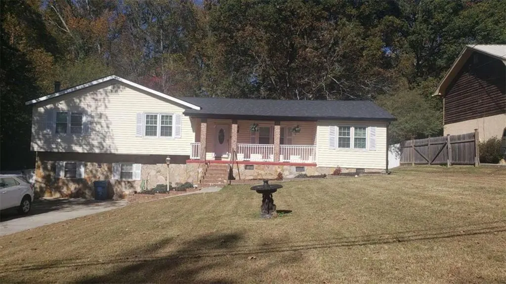 975 Ridgedale Dr